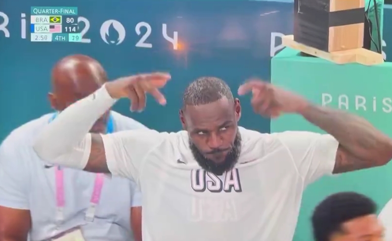 日本队不断突破！，詹姆斯连续五场比赛得分超过比赛局势复杂观众掌声雷动的简单介绍-九游体育官网