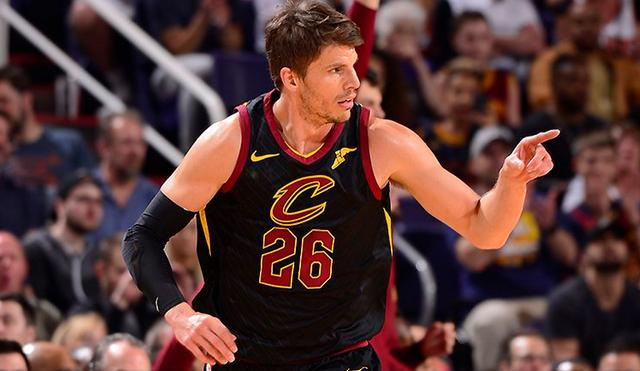 包含国际比赛日克里夫兰骑士调整名单以备全明星赛，内部沟通环节打磨，目标明确，赛程密集仍需轮换的词条