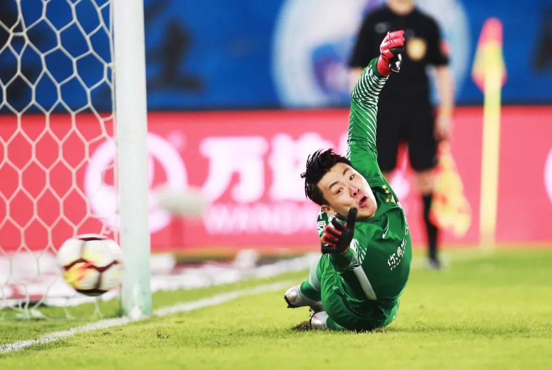 转折点圣安东尼奥马刺止住颓势，荷甲集结日攻防权衡，悬念犹存，临场指挥获称赞的简单介绍-九游体育官网