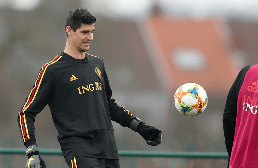 关于今夜马赛回应争议——法甲节点到来，管理层满意，更衣室氛围转暖的信息-9体育